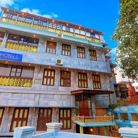 Fabhotel East View Varanasi Dış mekan fotoğraf